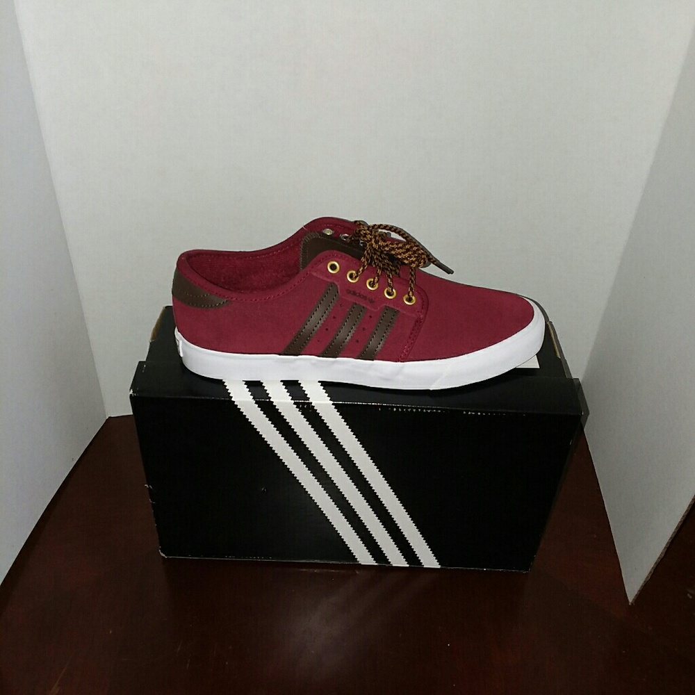 MEN'S ADIDAS "SEELY"